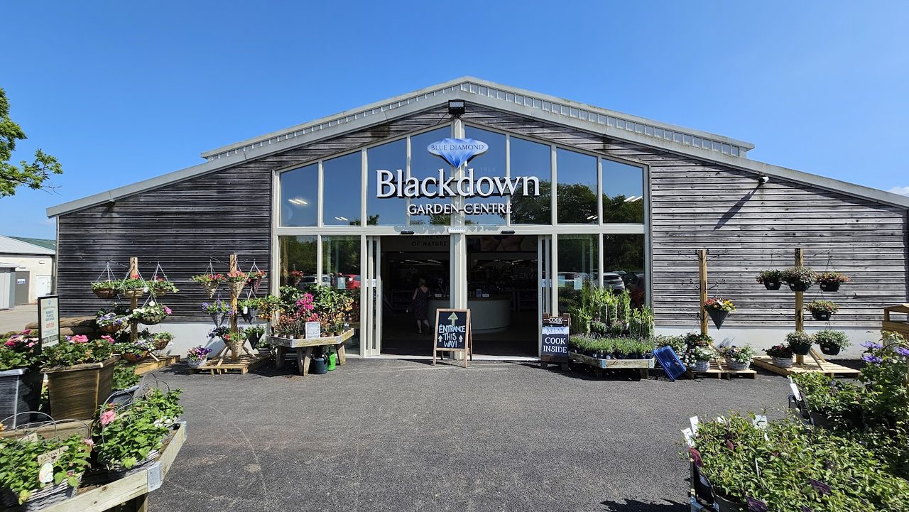 Blackdown Garden Centre -The Greenhouse Kitchen T/A Blue Diamond Group