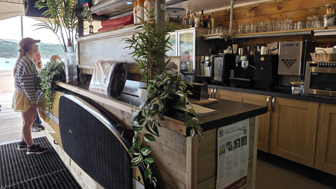 Bo's Beach Cafe