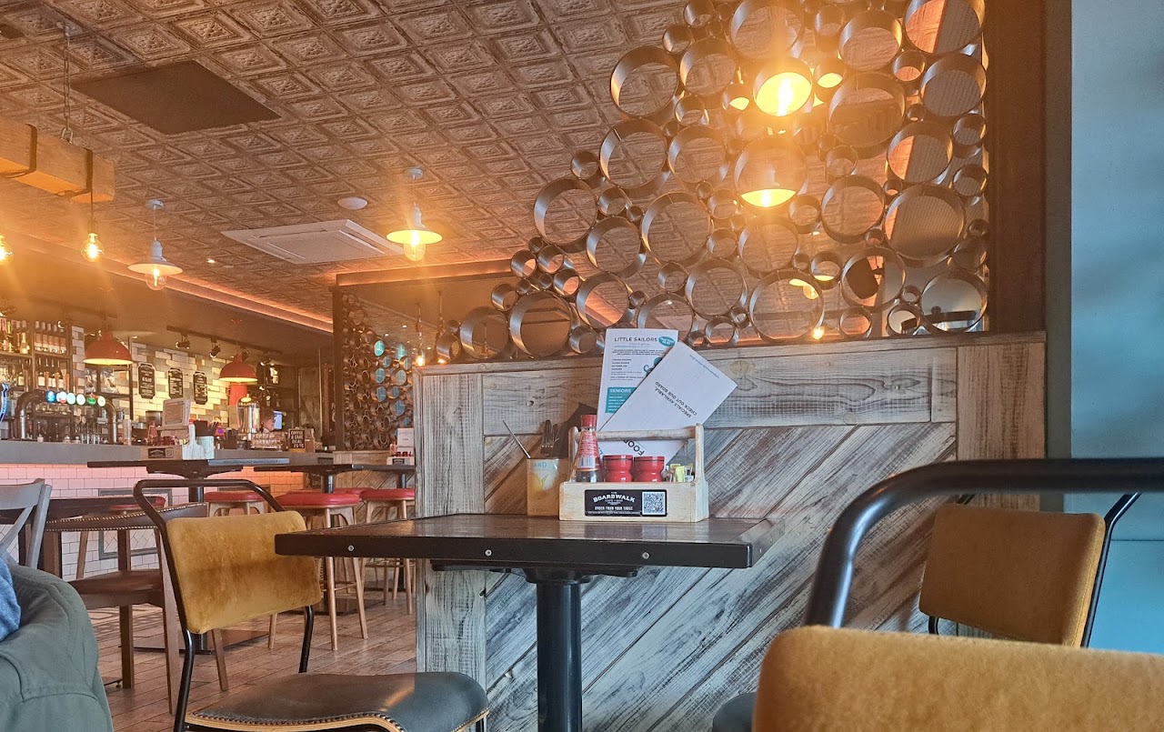 Boardwalk Cafe Bar