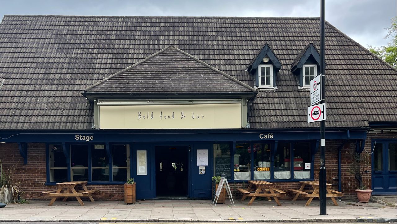 Bold cafe Restaurant