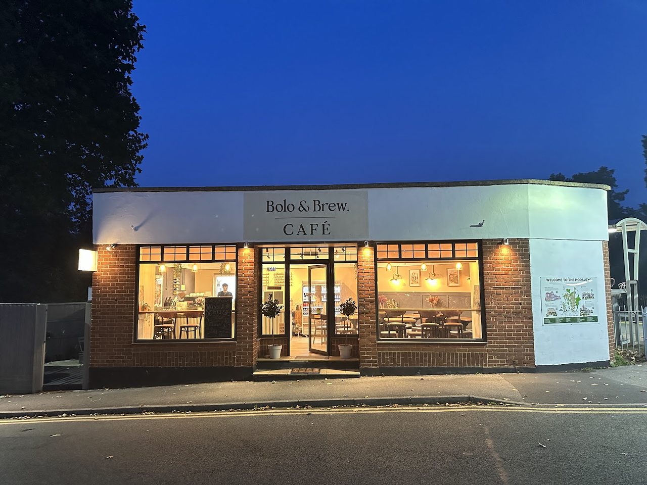 Bolo & Brew Cafe
