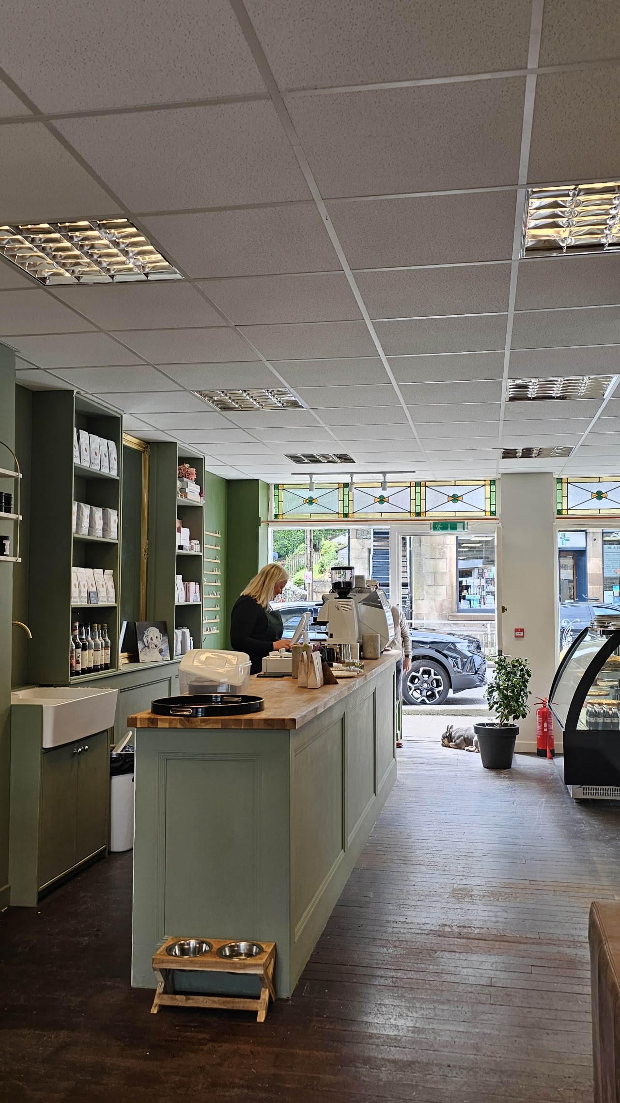 Bonnie's Coffee and Beauty