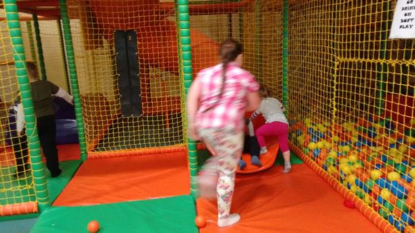 Boomerangs Play