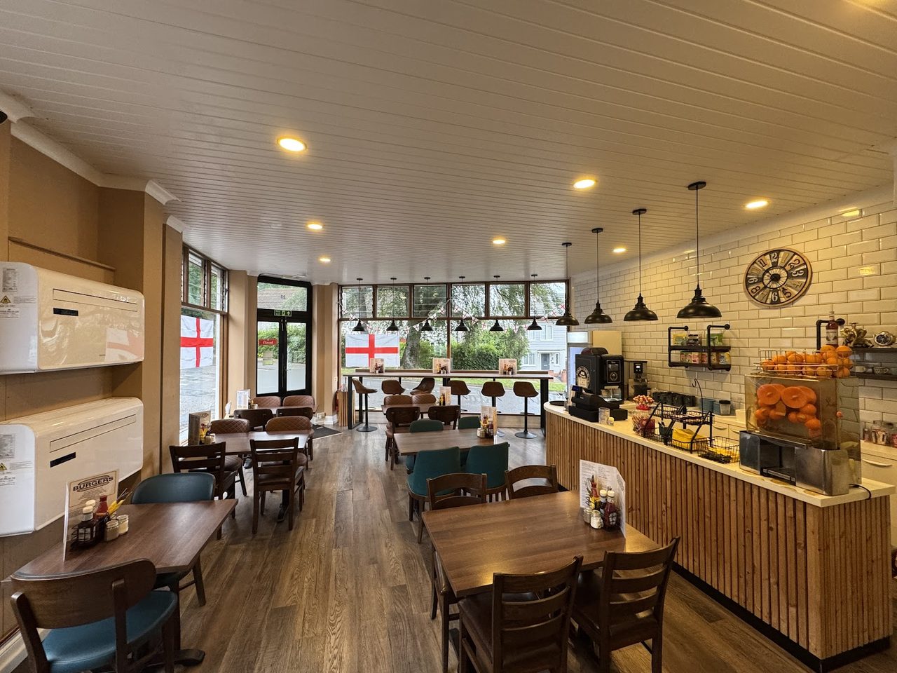 Bora’s Cafe