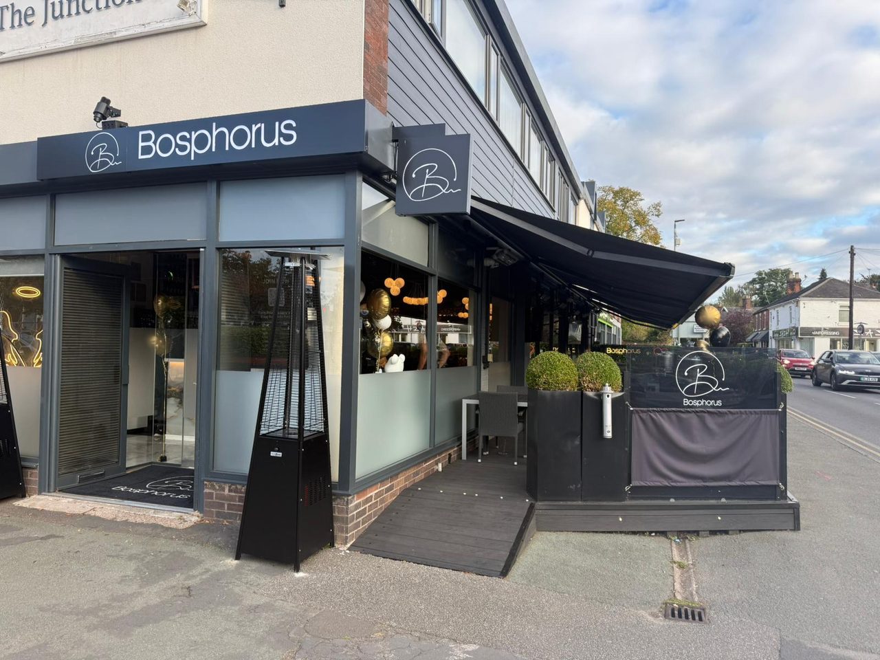 Bosphorus Dining Ltd / Smash N Dough