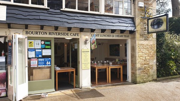Bourton Riverside Cafe