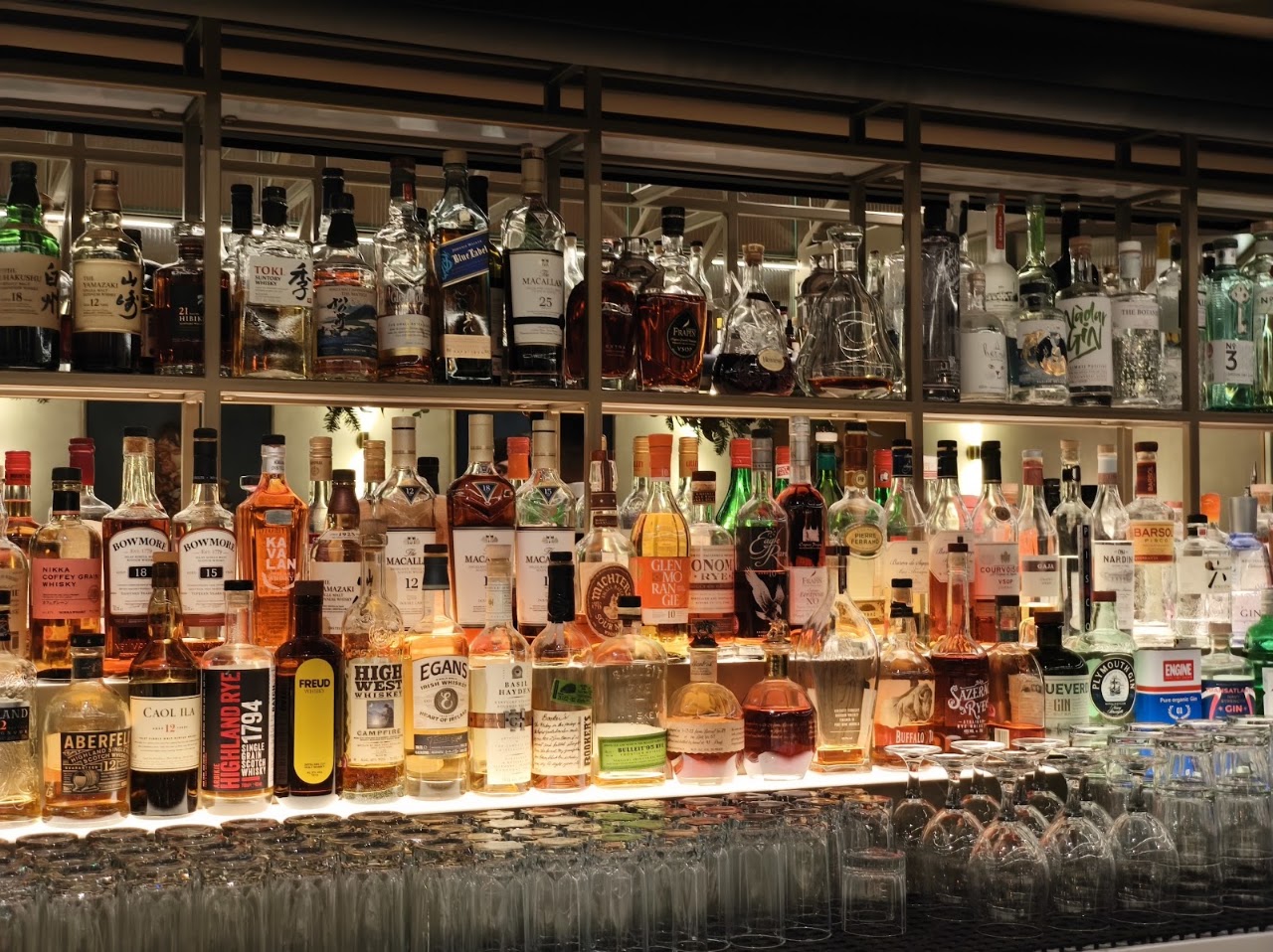 Bow Bar at Hilton London Metropole