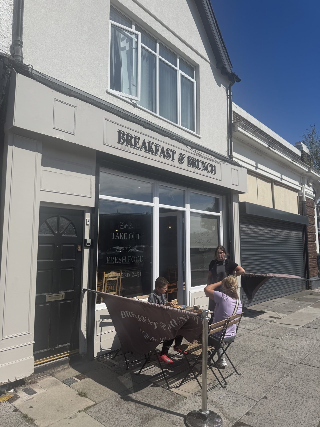 Breakfast & Brunch Cafe