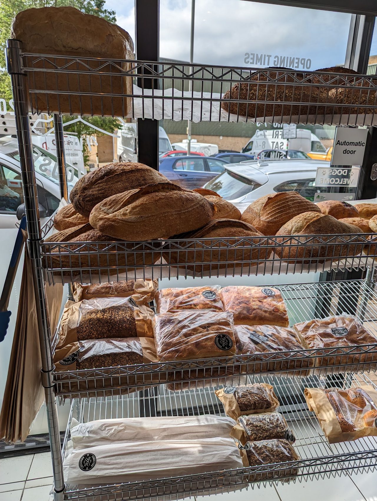 BREAKFAST'N'BAKES