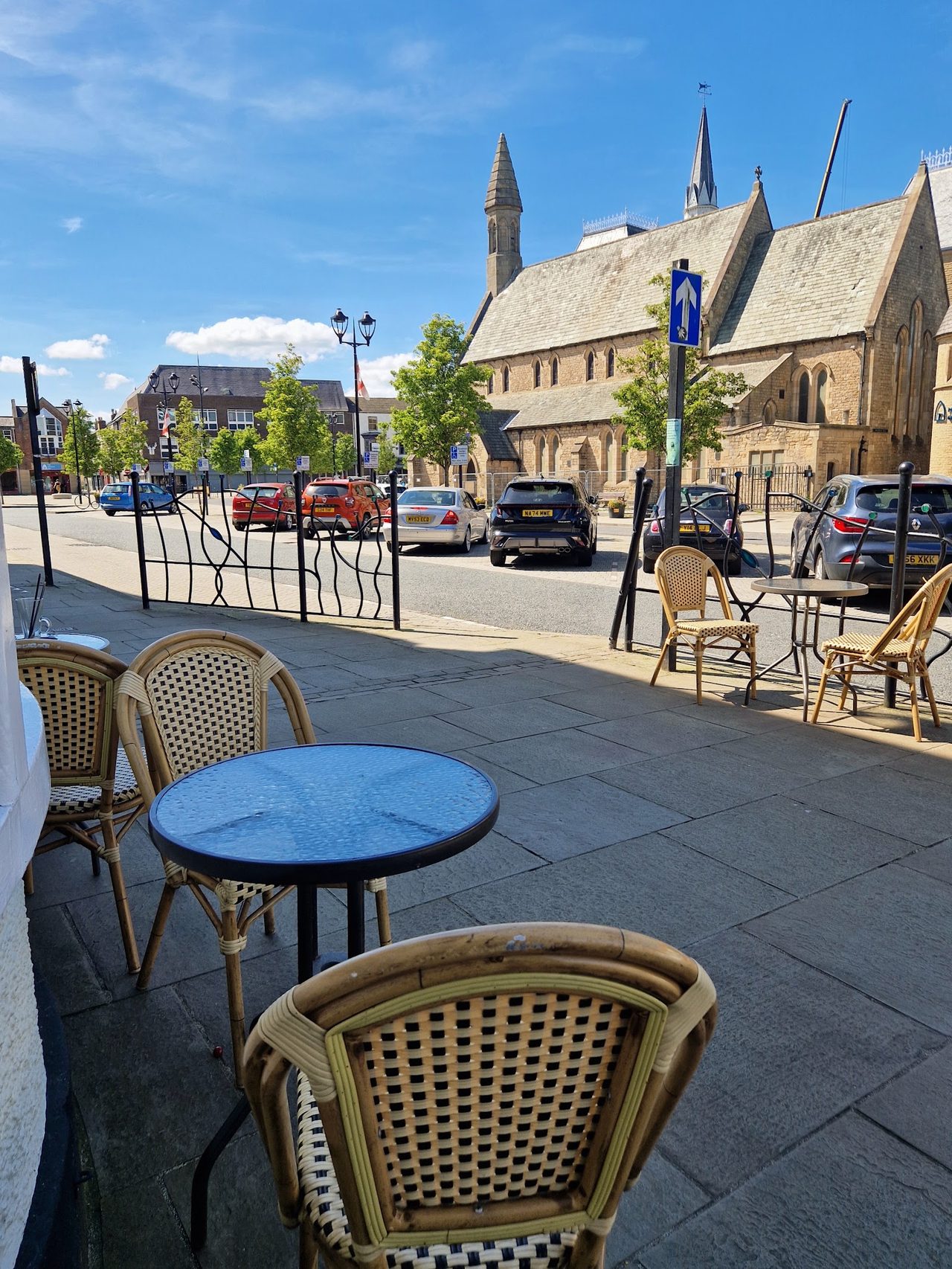 Breaking Bread Kitchen and Bakehouse