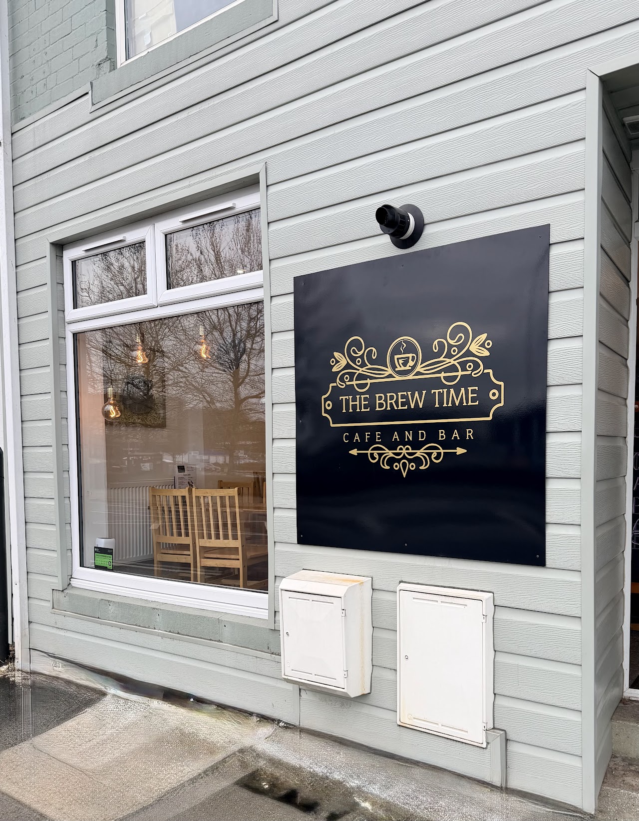 Brew Time Cafe and Bar
