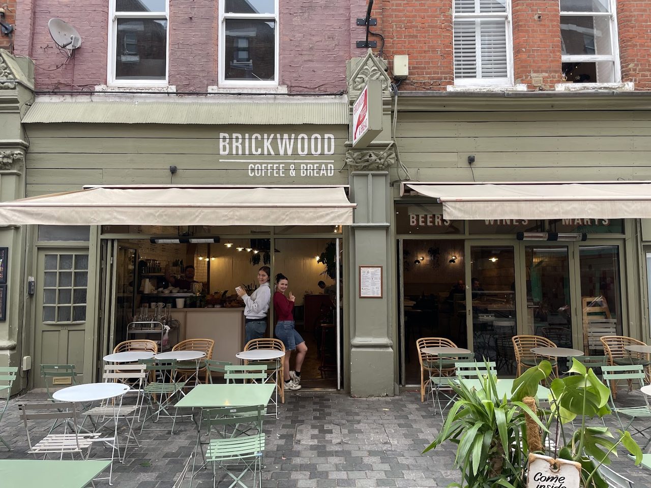 Brickwood Cafe