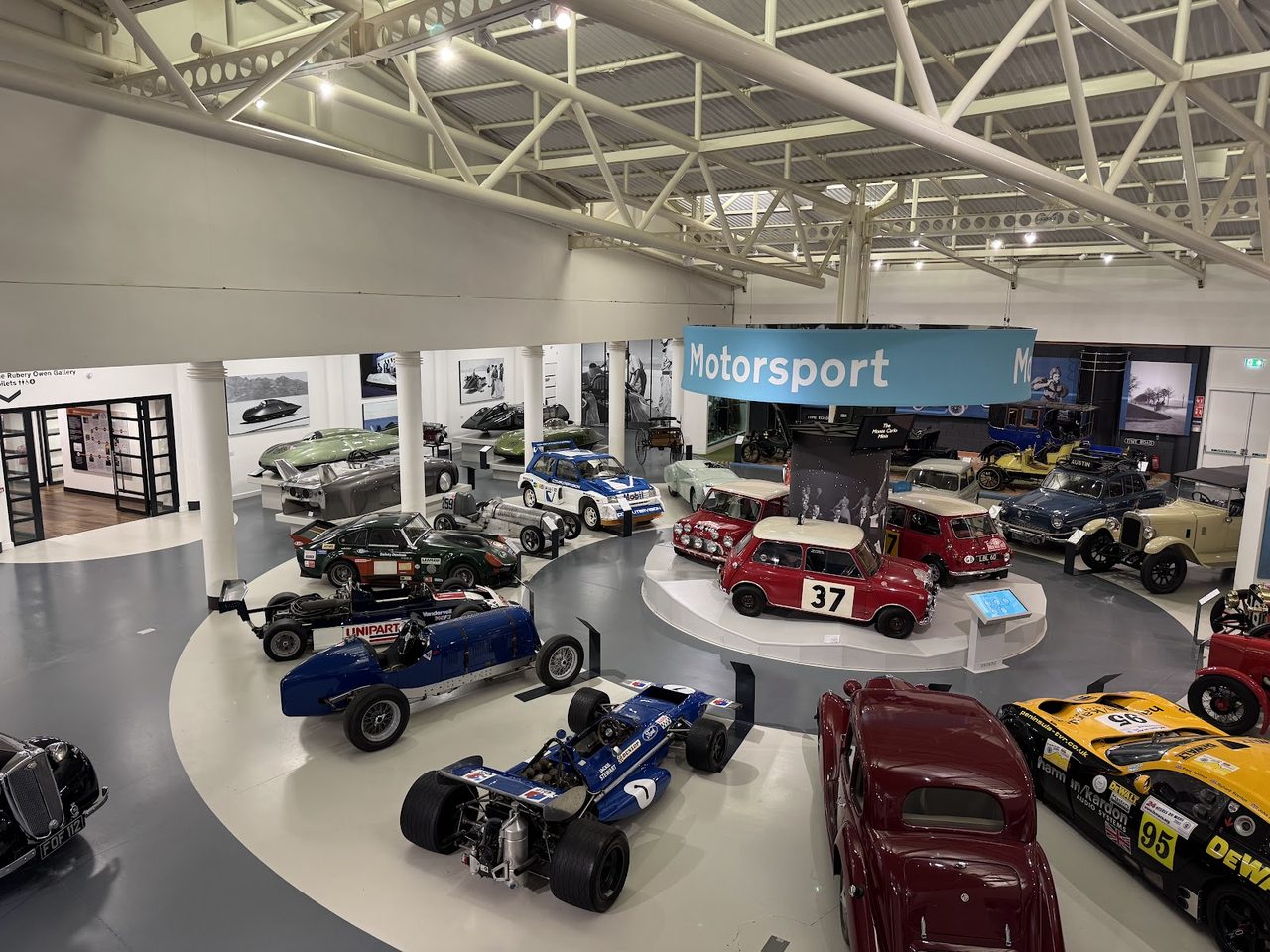 British Motor Industry Heritage Trust (BMIHT)