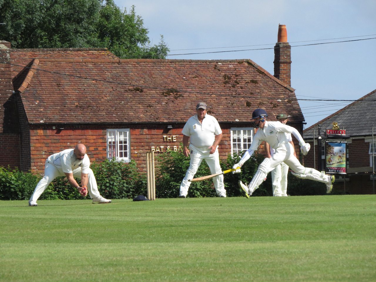 Broadhalfpenny Down