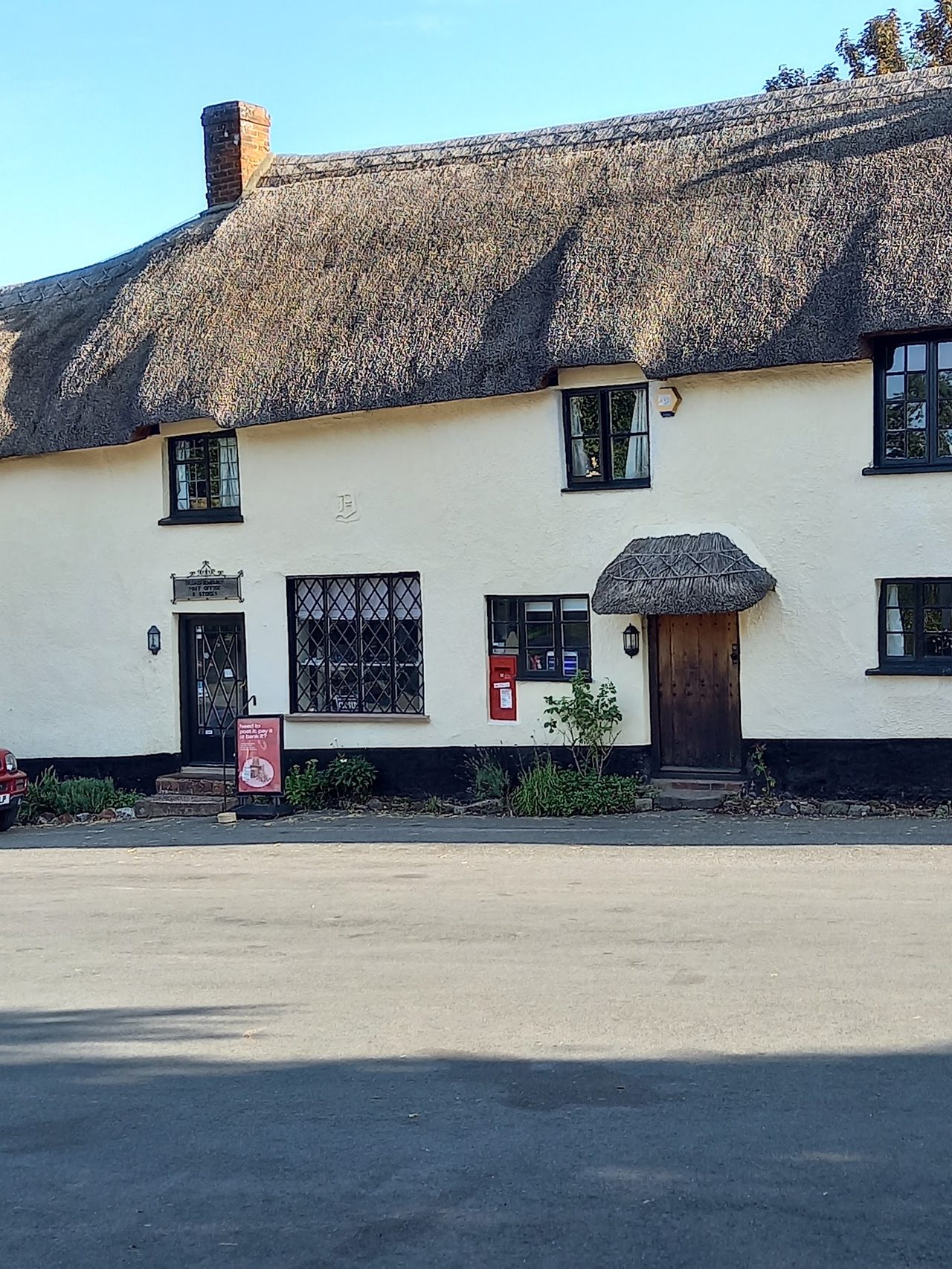 Broadhembury post office, store & tea room