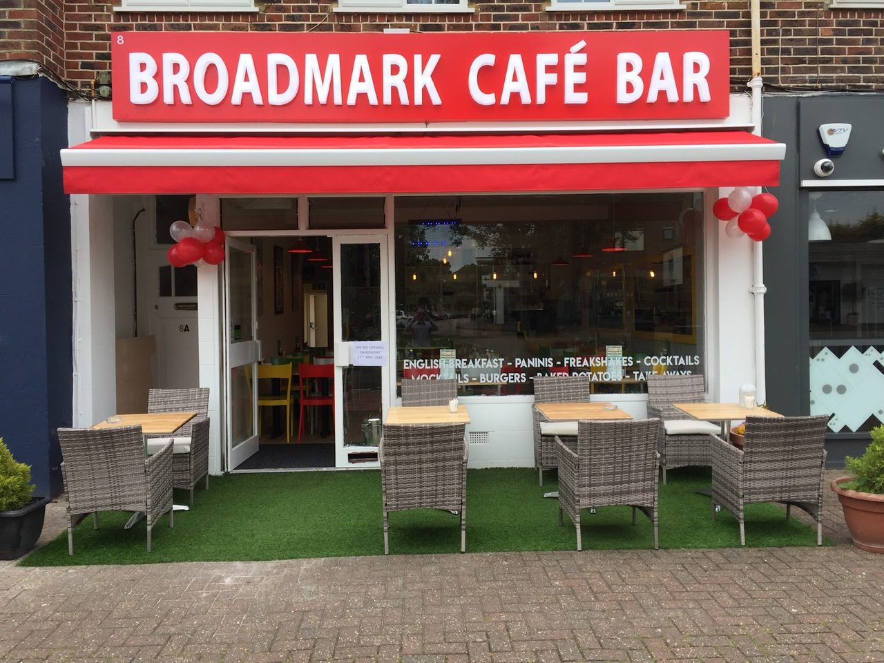 Broadmark Cafe-Bar