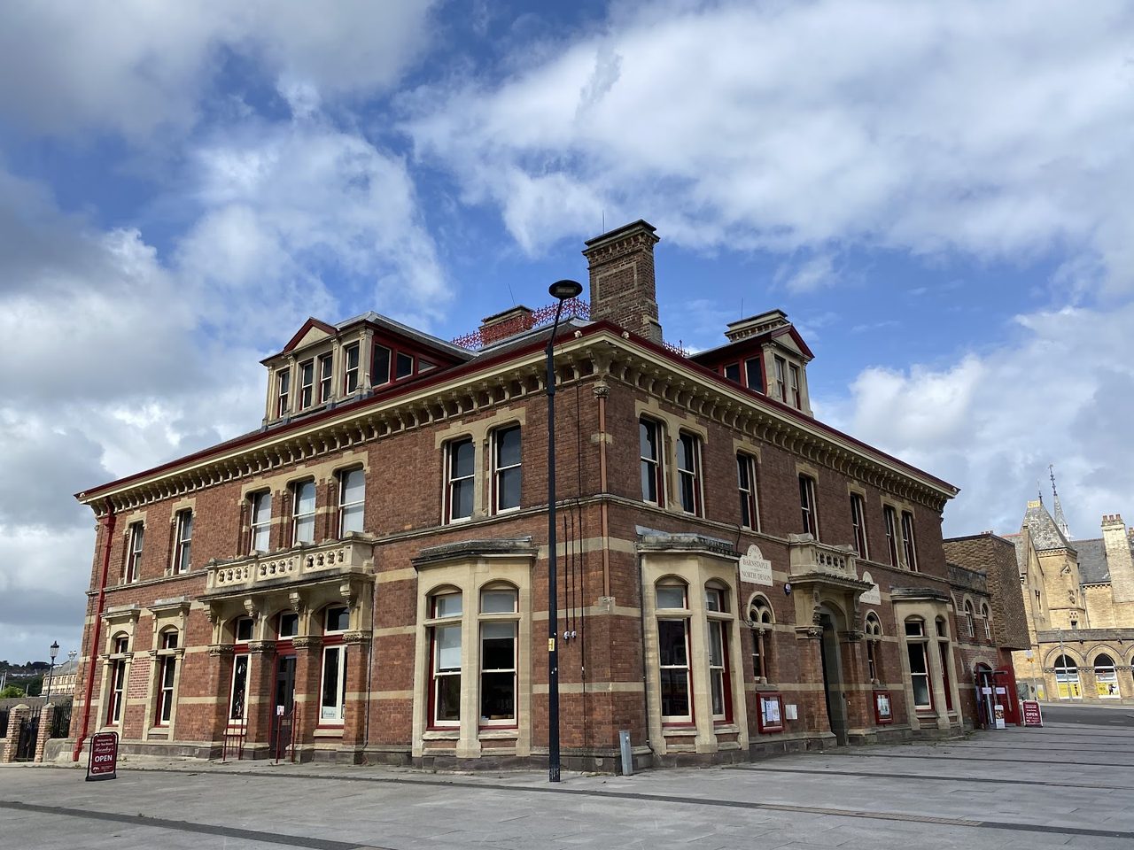 Bromley's at the Museum