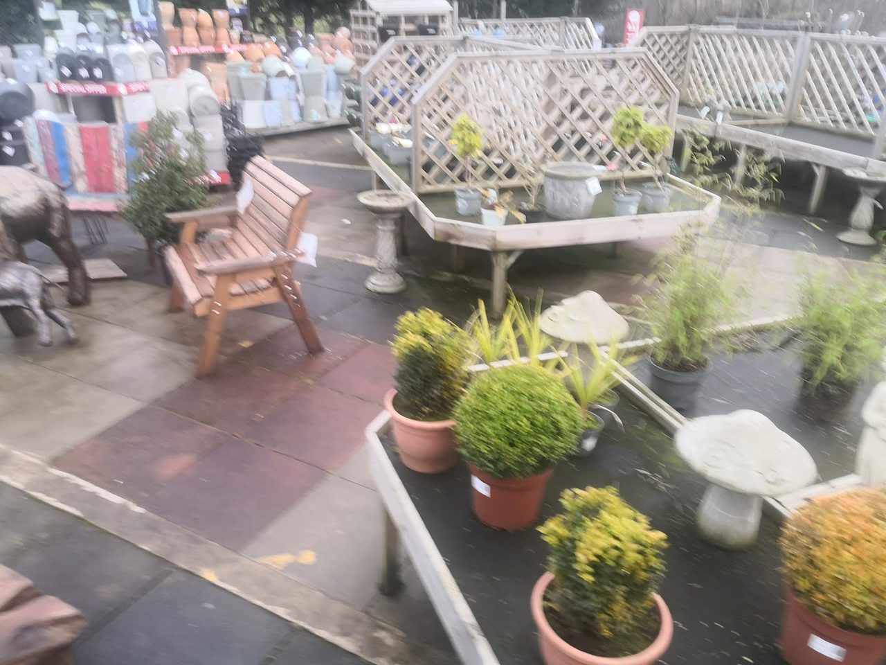 Brookside Garden Centre