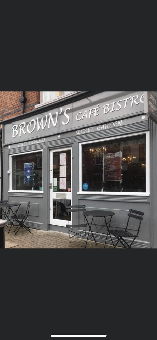 Brown's Cafe And Bistro