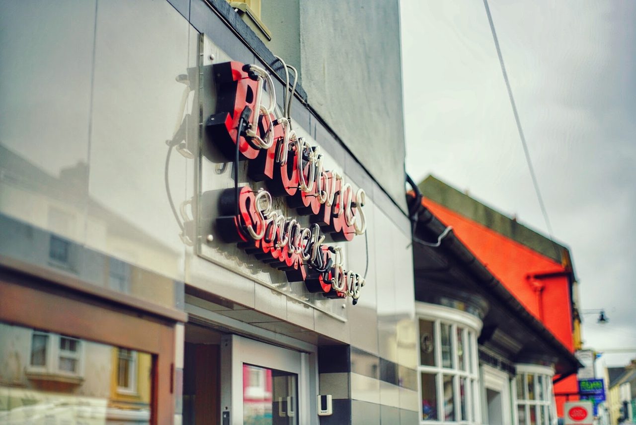 Browns Cafe/Restaurant