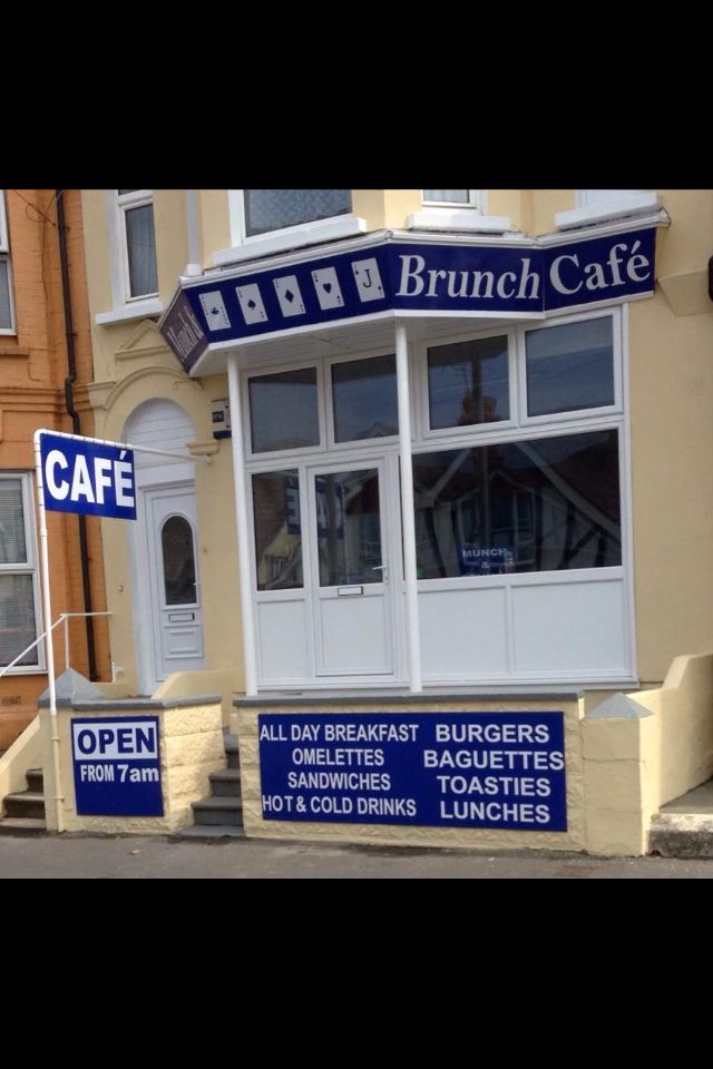 Brunch & Munch