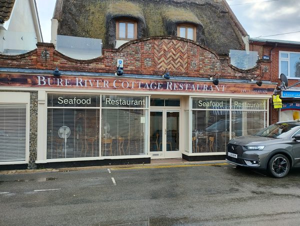 Bure River Cottage Restaurant