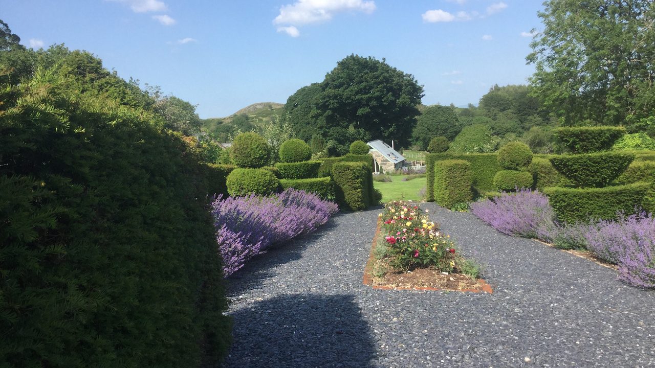 Caerau Uchaf