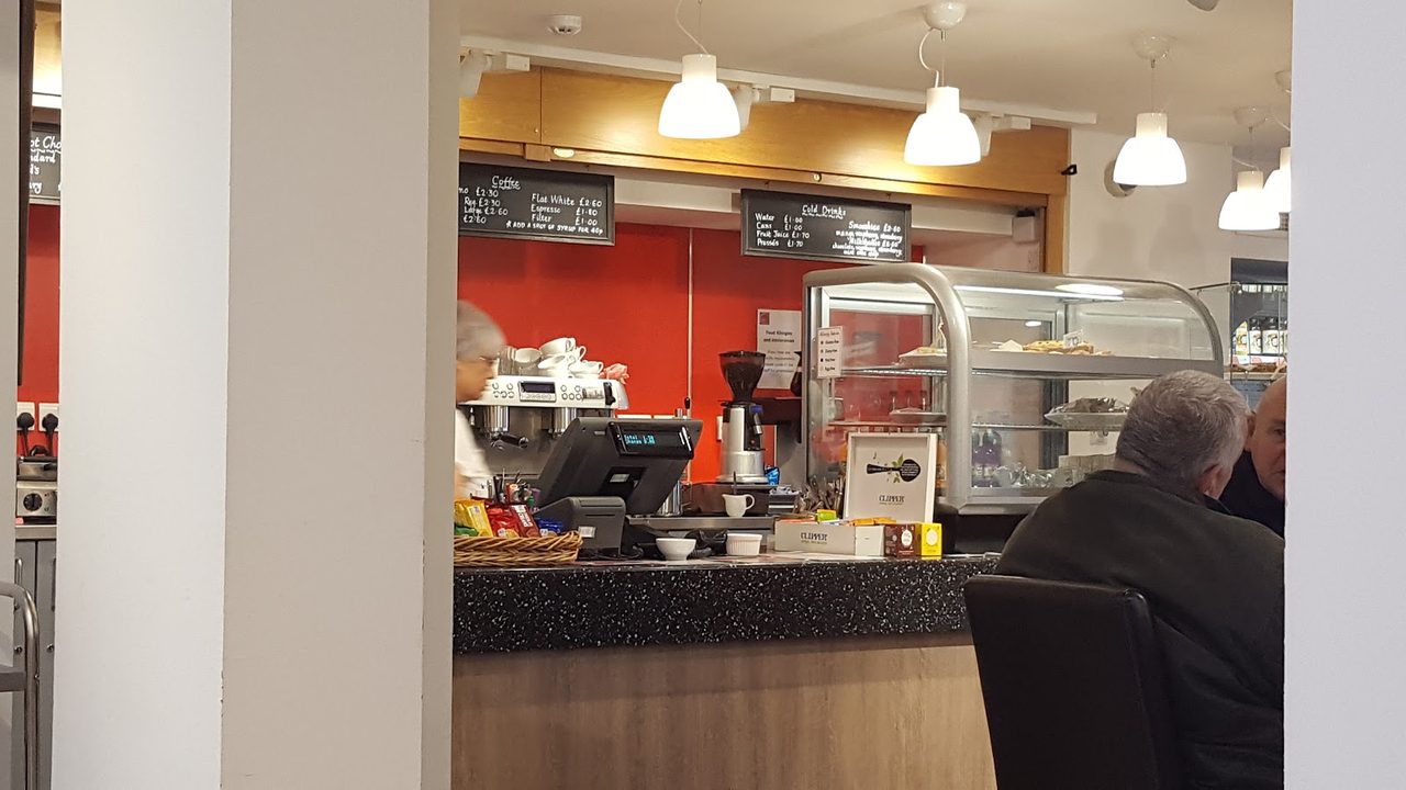 Cafe 46