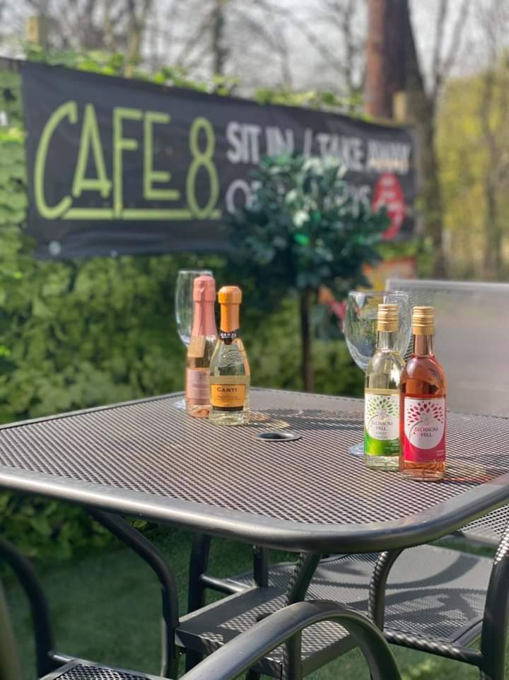 Cafe 8
