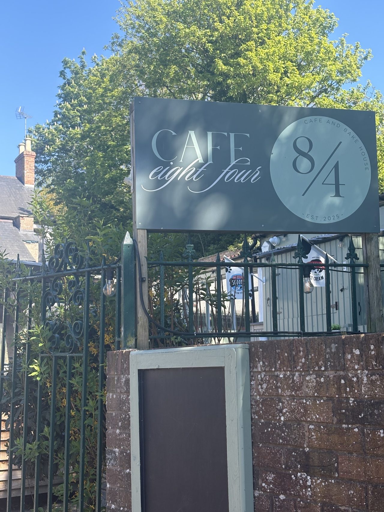 Cafe 8/4 LTD