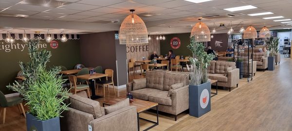 Cafe 89