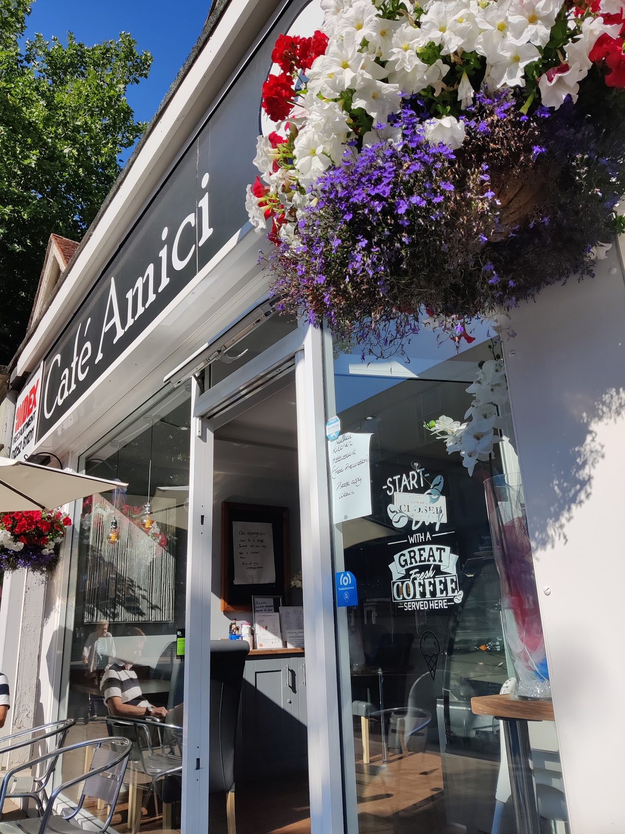 Cafe Amici