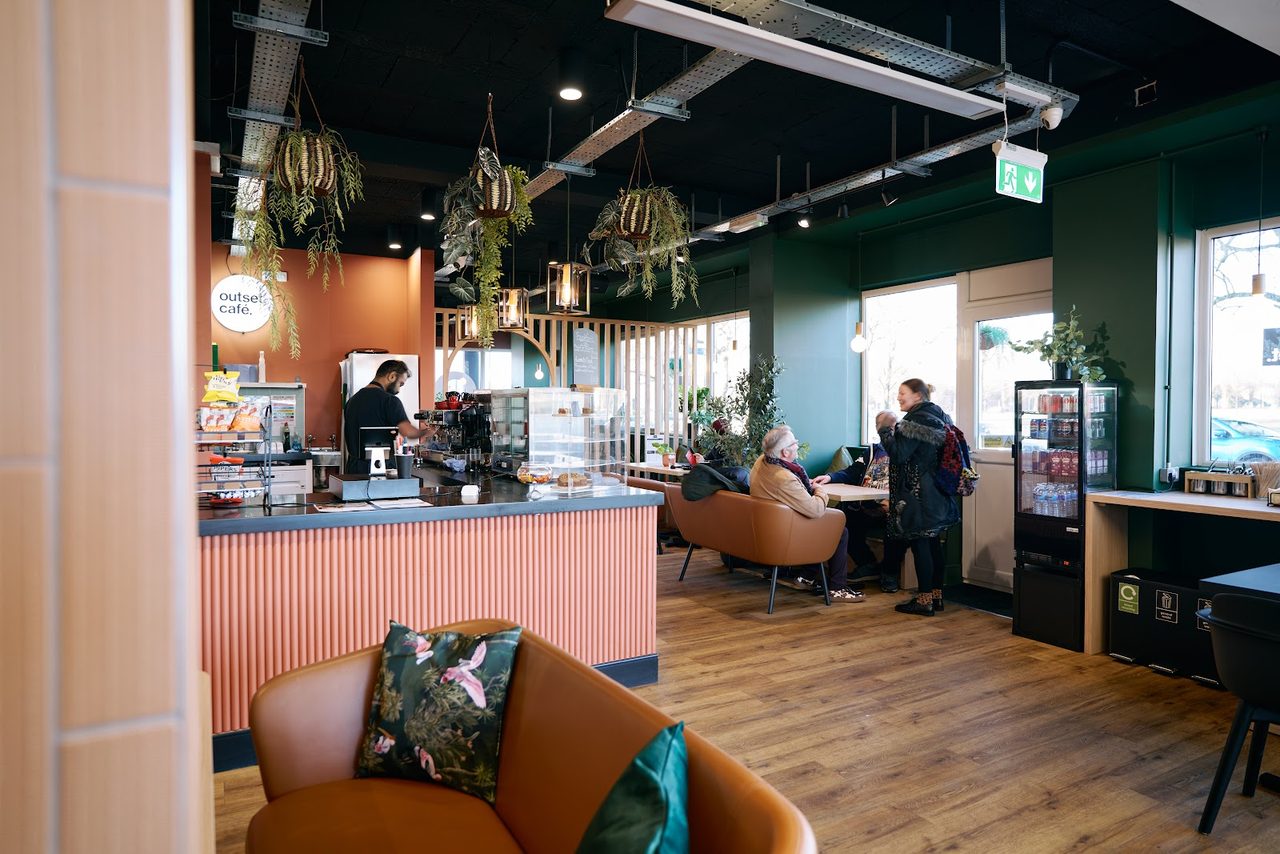 Cafe at the Outset