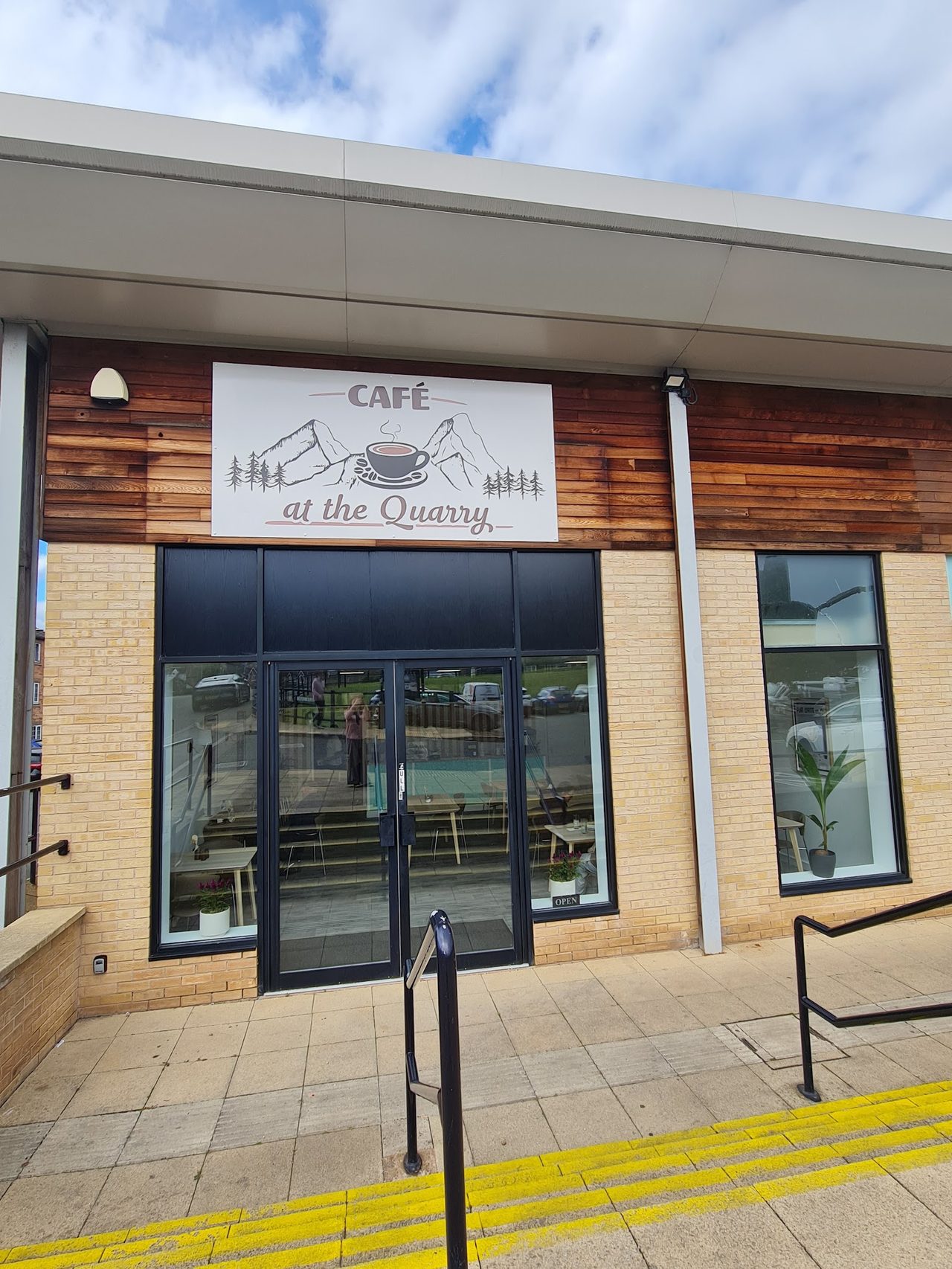 Cafe at the Quarry