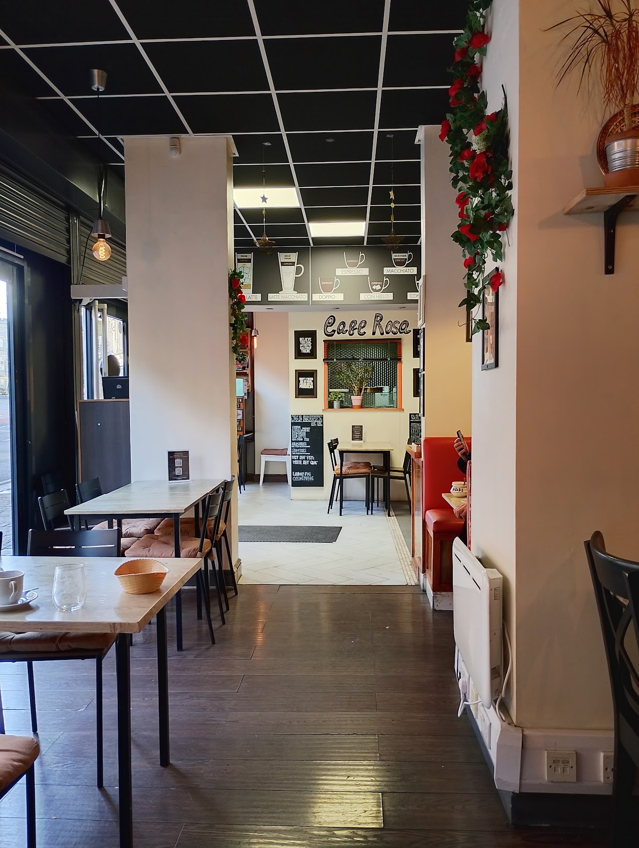 Cafe D' Rosa