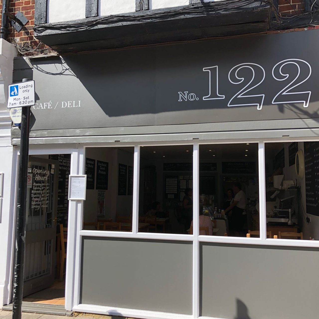 Cafe/Deli 122