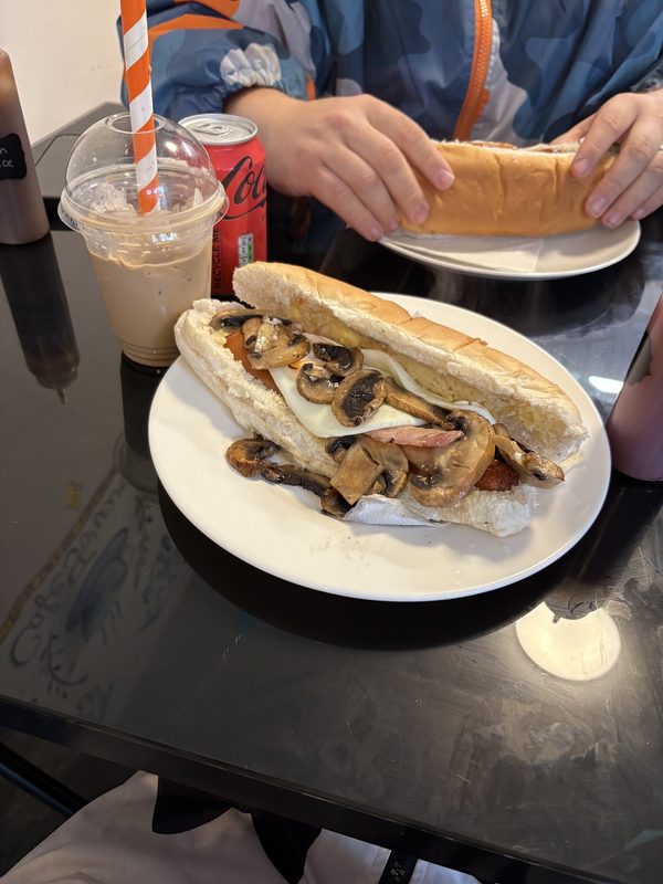 Cafe Forever23