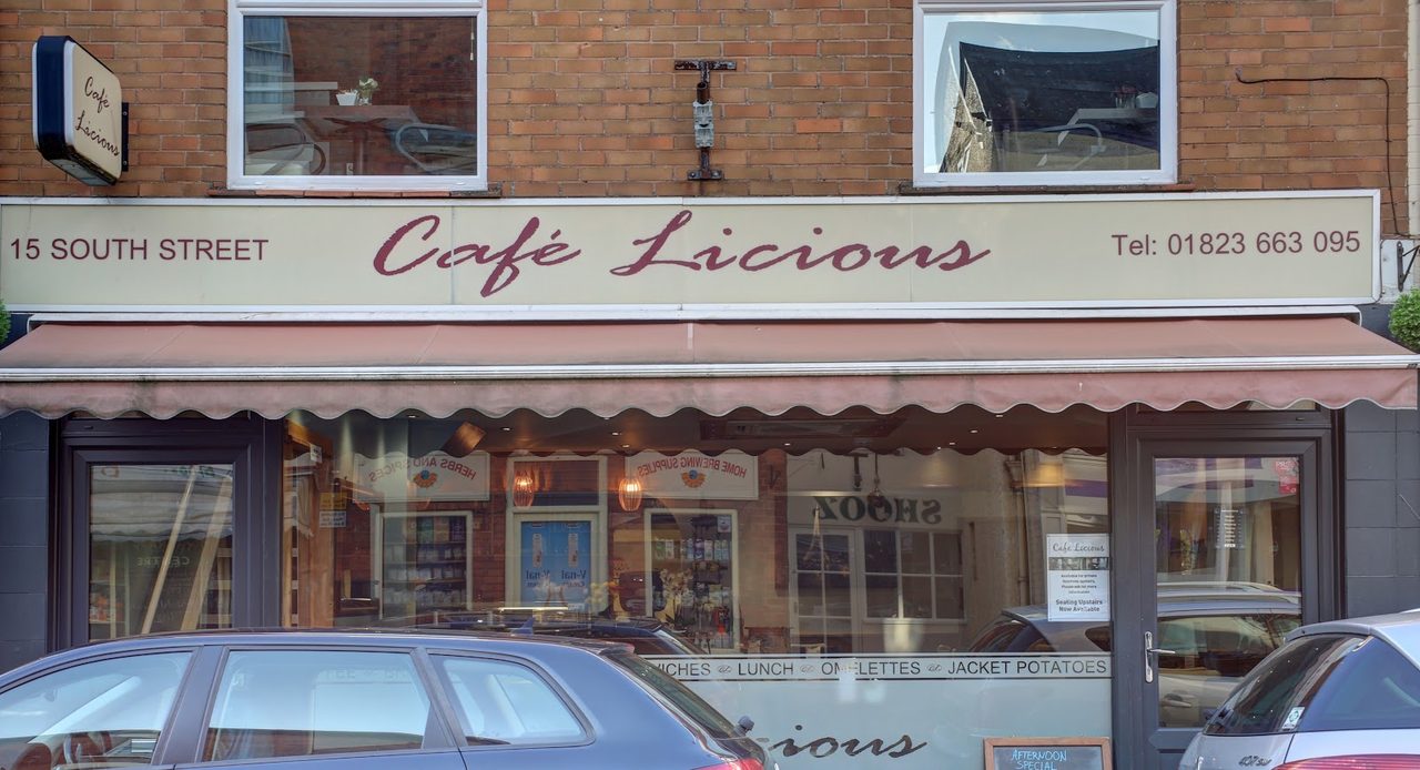 Cafe Licious