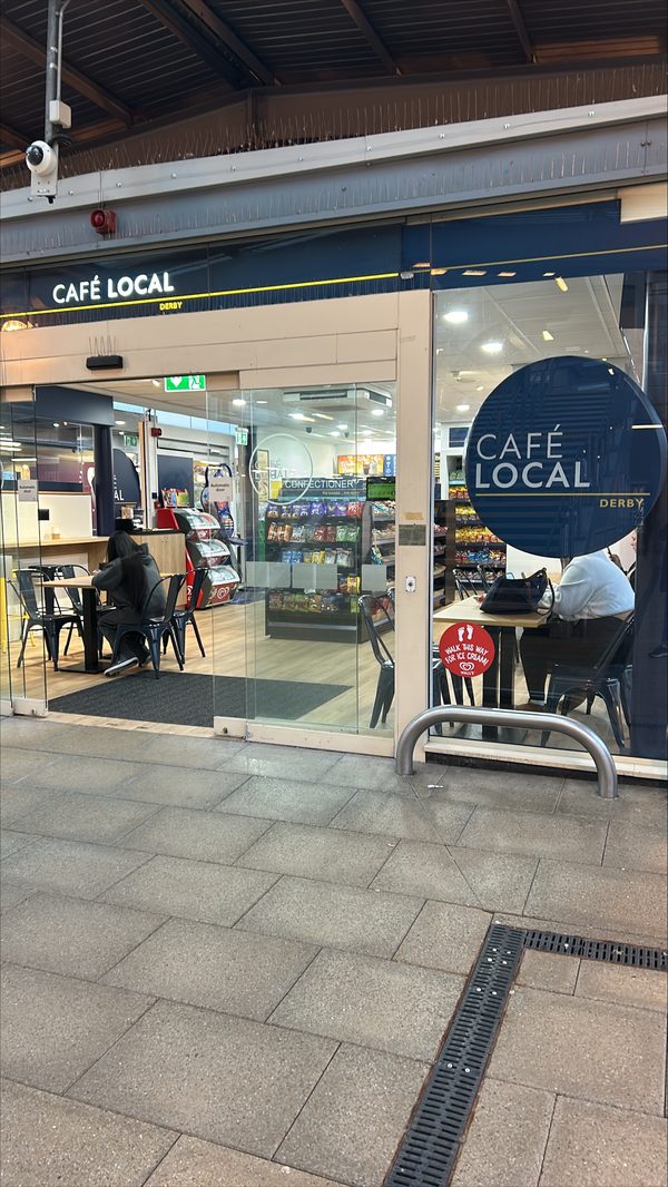 Cafe Local pl4/6