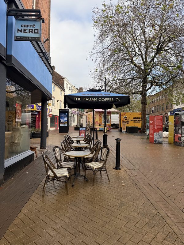 CAFE NERO
