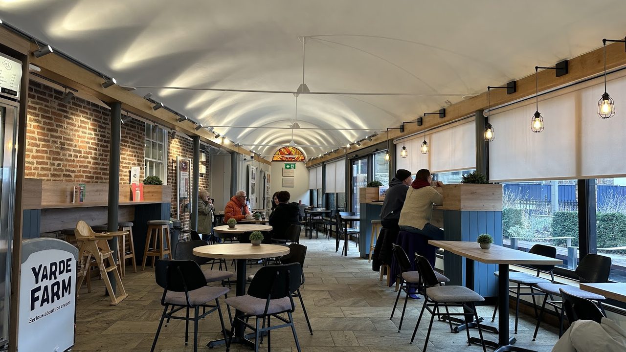 Cafe No 7