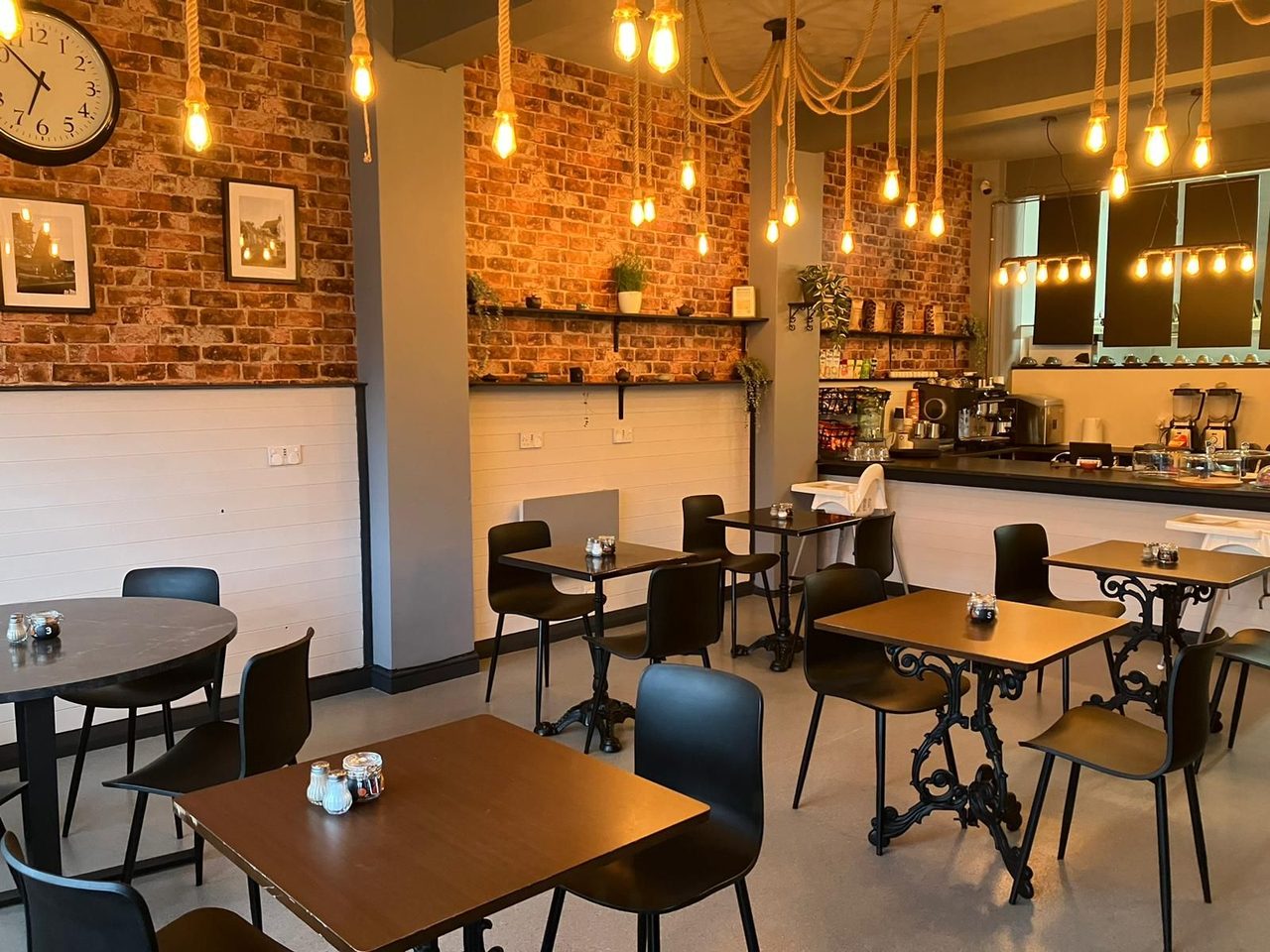 Cafe on the Green