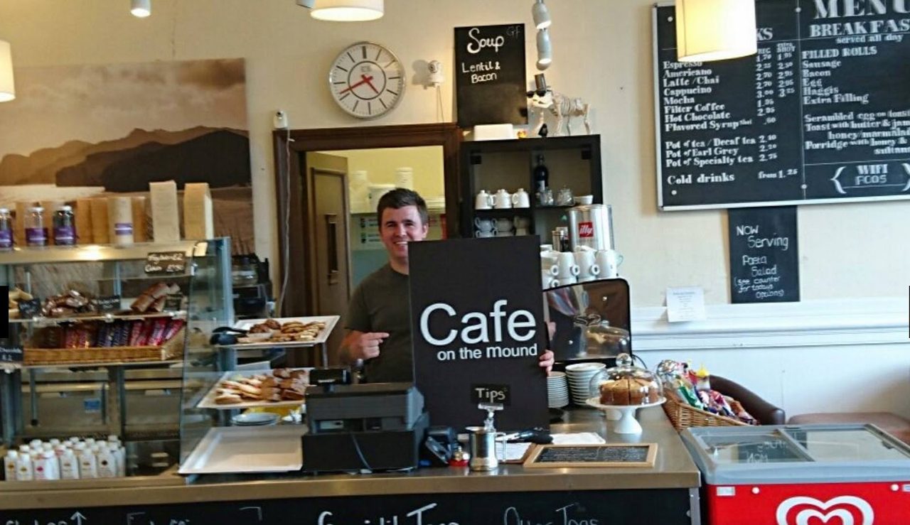 Cafe On The Mound