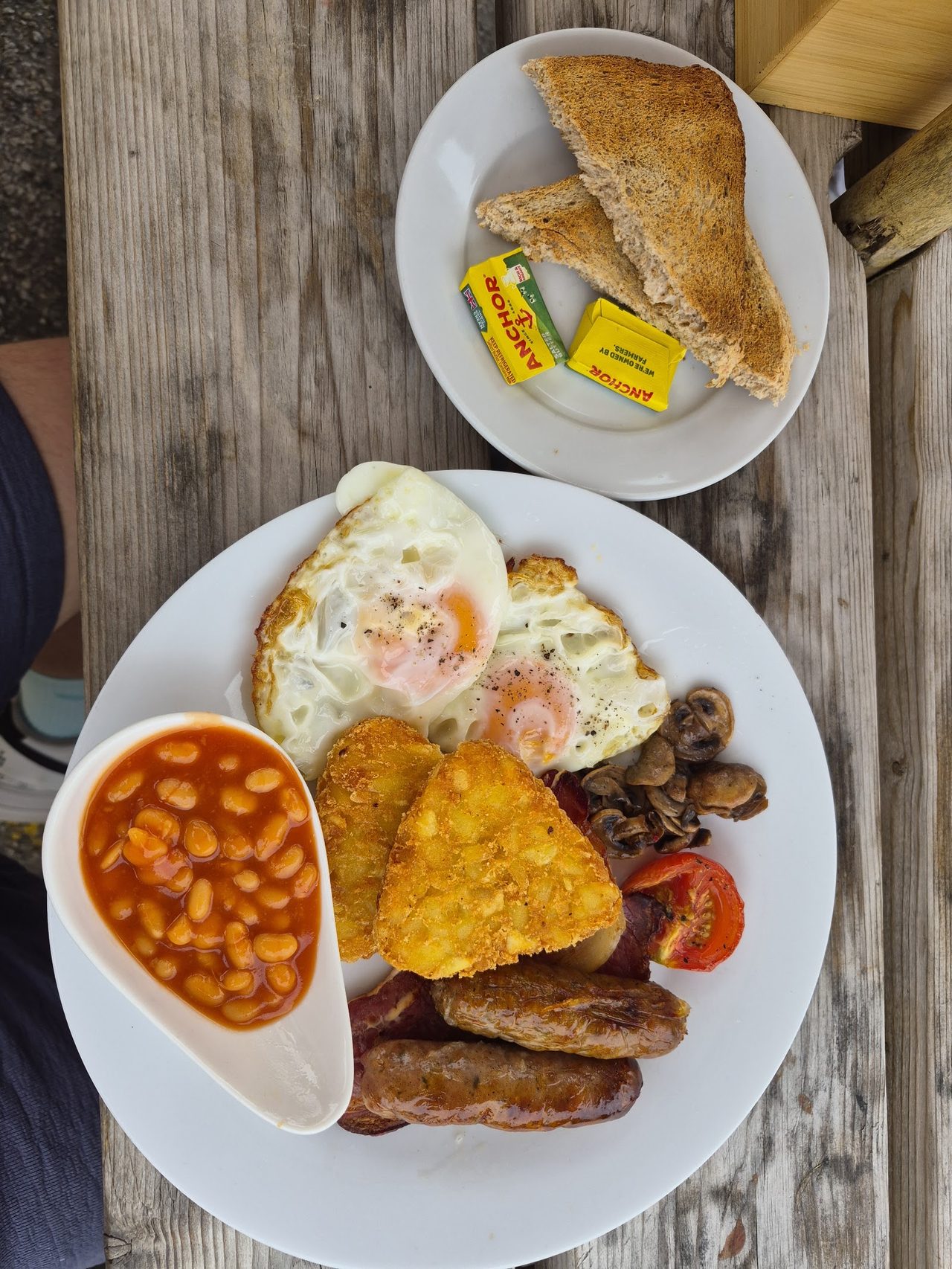 Cafe On The Quay