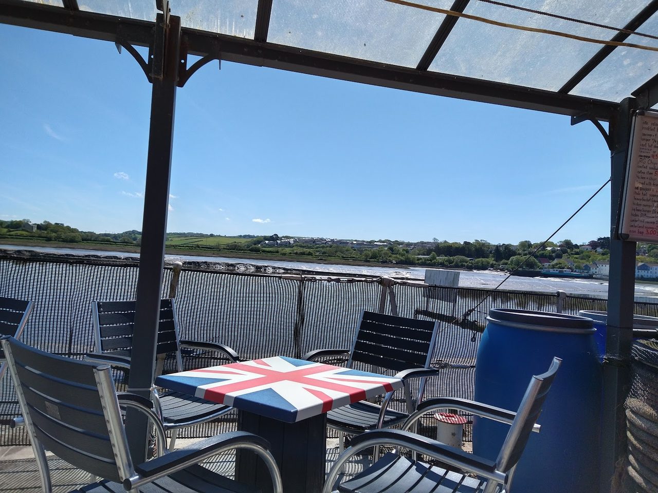 Cafe Onboard