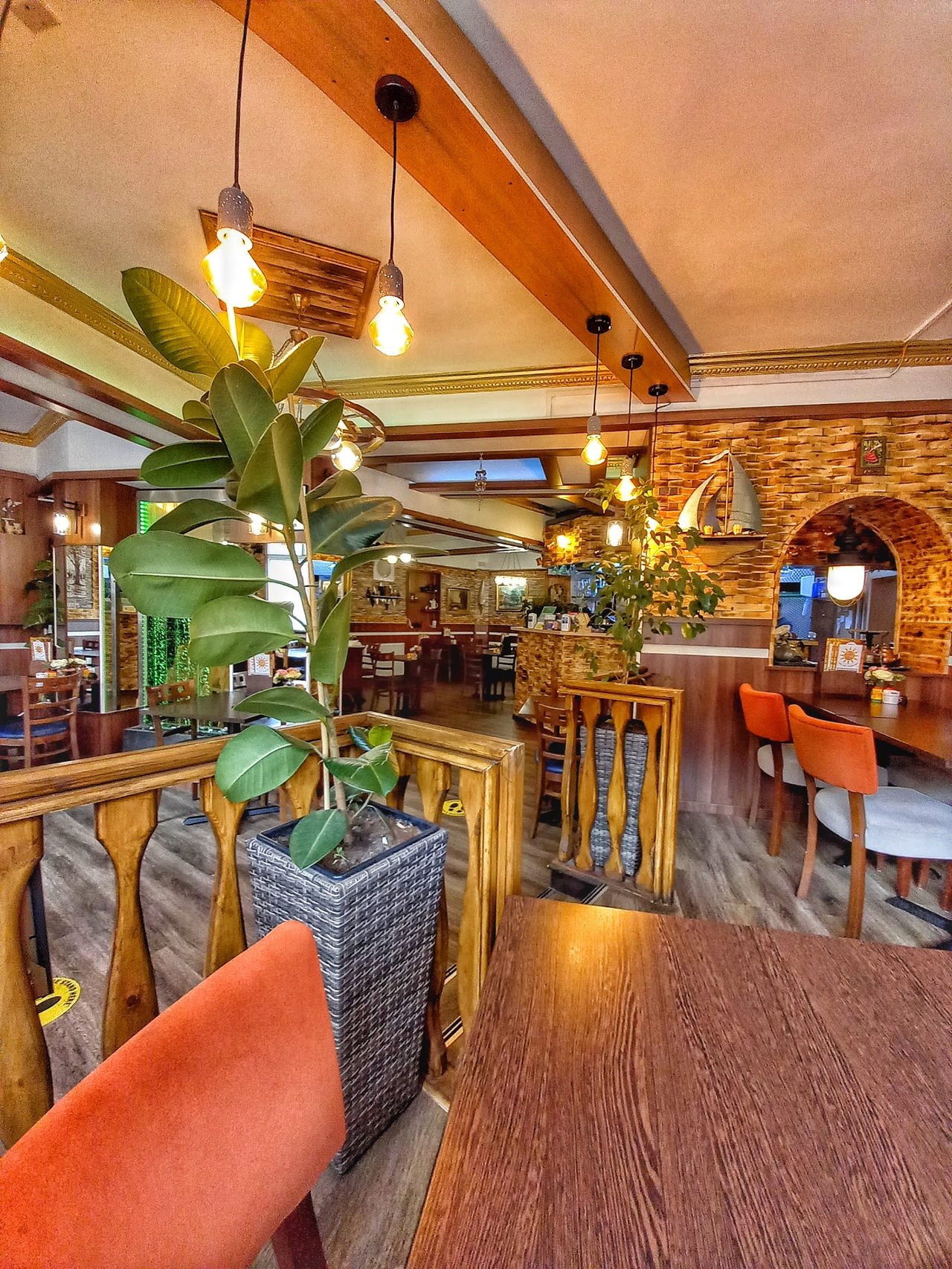 Cafe Roj