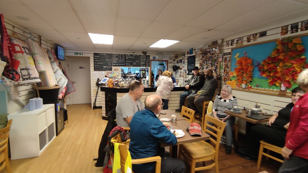 Cafe Unity