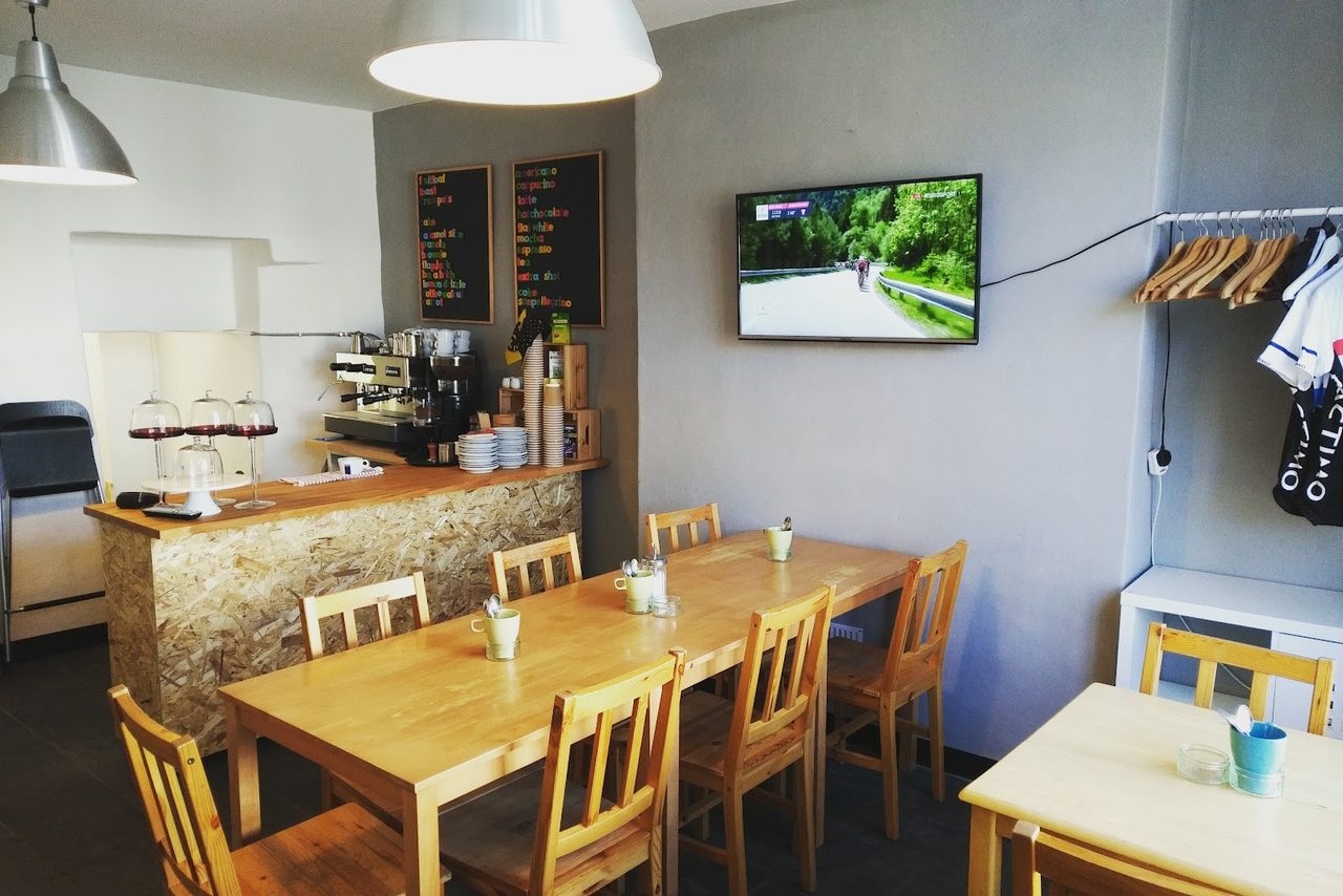 Cafe Velo