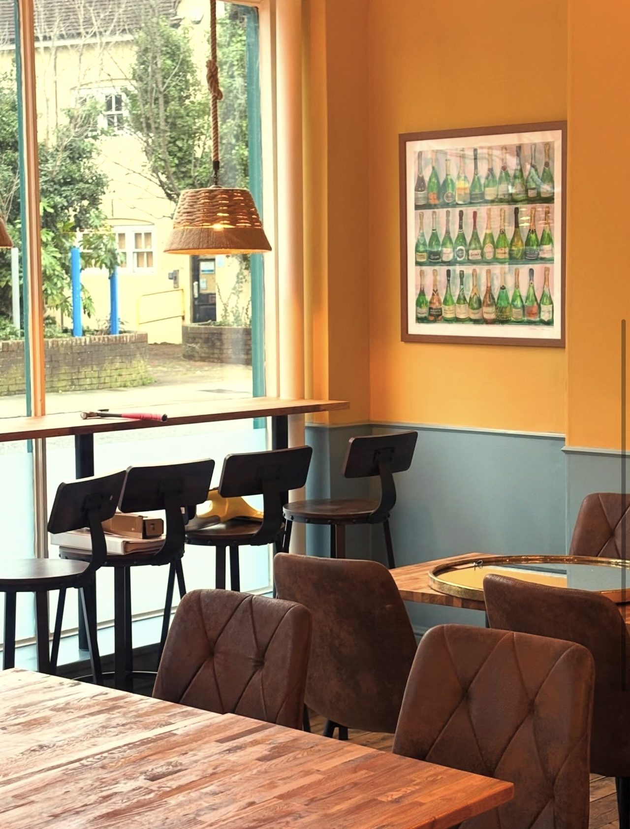 Cafe Willow