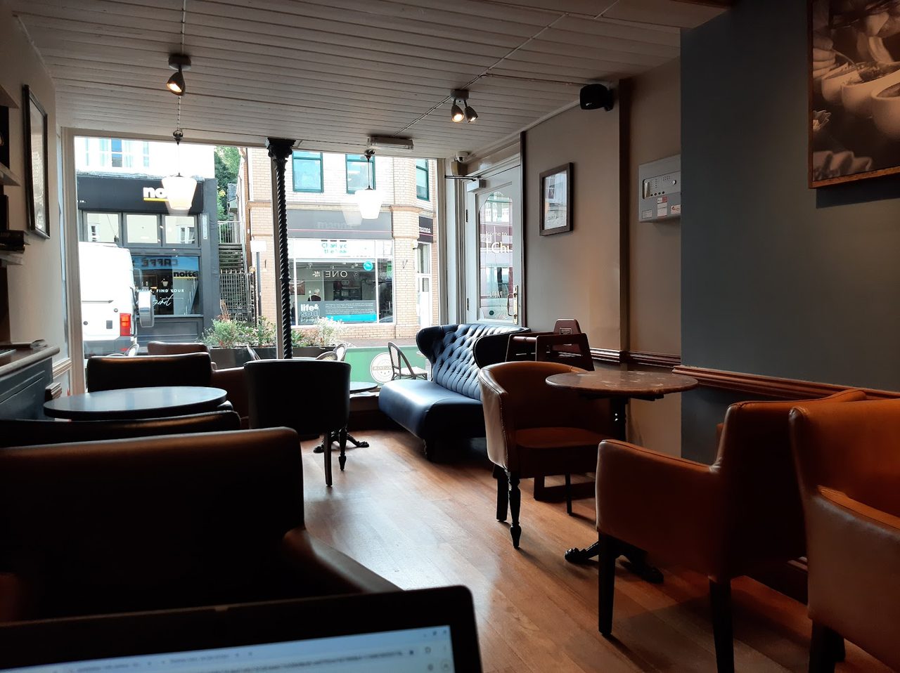 Caffe Nero